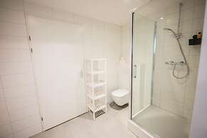 Studio Serviced Apartments With View -prh14/15-