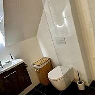3 Bedroom Serviced Apartment -bsh-