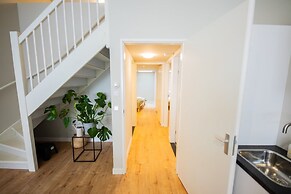 3 Bedroom Serviced Apartment -bsh-