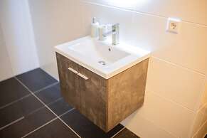 3 Bedroom Serviced Apartment -bsh-