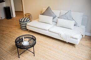 3 Bedroom Serviced Apartment -bsh-