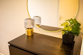 Souterrain 2BR Serviced Apartment