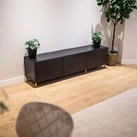 Souterrain 2BR Serviced Apartment