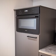 Souterrain 2BR Serviced Apartment