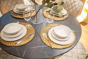 Souterrain 2BR Serviced Apartment