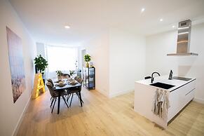 Alphabet 1BR Serviced Apartment -nb304/306-