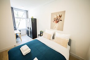 Alphabet 1BR Serviced Apartment -nb304/306-