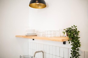 Alphabet 2 BR Serviced Apartments -lh-