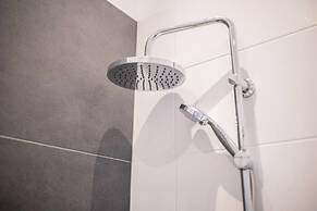 Alphabet 2 BR Serviced Apartments -lh-