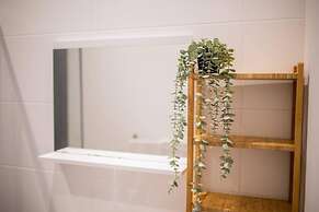 Alphabet 2 BR Serviced Apartments -lh-