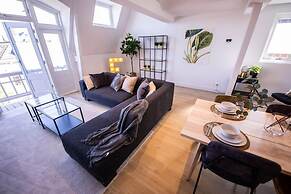 Nb304/306 3BR Serviced Apartments