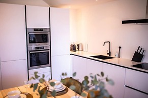 Nb304/306 3BR Serviced Apartments