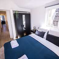 Nb304/306 3BR Serviced Apartments