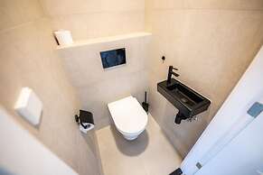 Nb304/306 3BR Serviced Apartments