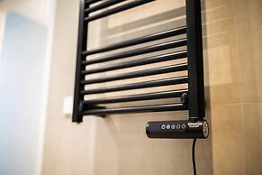 Nb304/306 3BR Serviced Apartments