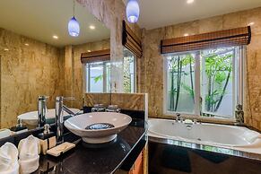 Aster Pool Villa in Rawai