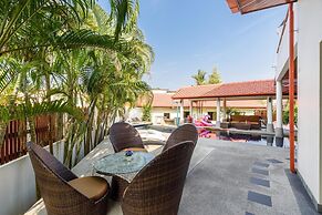 Amber Pool Villa in Rawai