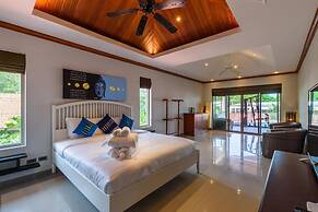 Amber Pool Villa in Rawai