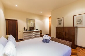 Viola Pool Villa in Rawai