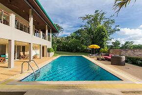 Viola Pool Villa in Rawai