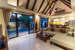 Tulip Pool Villa in Rawai