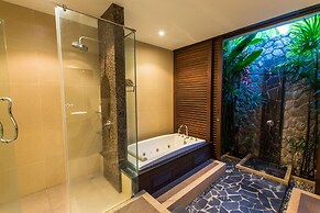 Tulip Pool Villa in Rawai