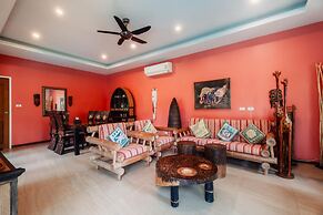 Chaba Pool Villa in Nai Harn