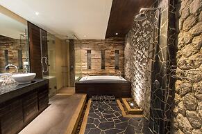 Hidden Pool Villa in Rawai