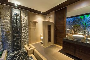 Hidden Pool Villa in Rawai