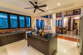 Hidden Pool Villa in Rawai