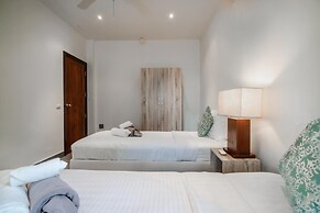 Orchid Pool Villa in Rawai