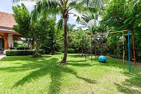 Champagne Pool Villa