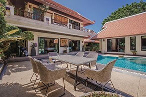 Solas Pool Villa in Nai Harn