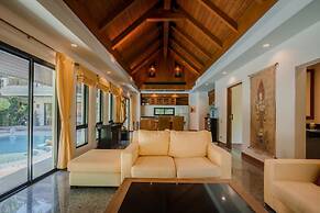 Solas Pool Villa in Nai Harn