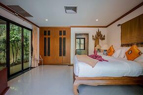 Solas Pool Villa in Nai Harn