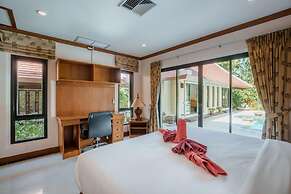 Solas Pool Villa in Nai Harn