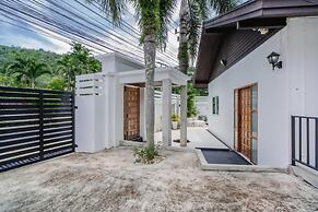 Jasmine Pool Villa in Nai Harn