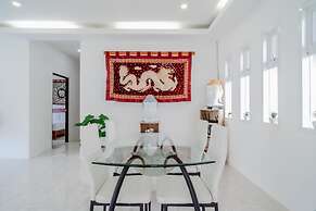 Jasmine Pool Villa in Nai Harn