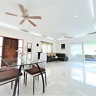 Jasmine Pool Villa in Nai Harn