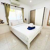 Jasmine Pool Villa in Nai Harn