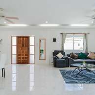 Jasmine Pool Villa in Nai Harn