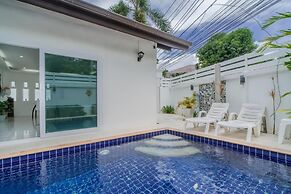 Jasmine Pool Villa in Nai Harn