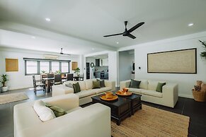 Eden Pool Villa in Rawai