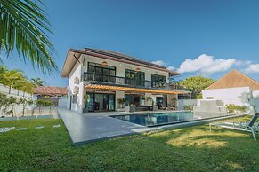 Eden Pool Villa in Rawai