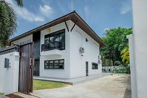 Eden Pool Villa in Rawai