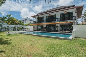 Eden Pool Villa in Rawai