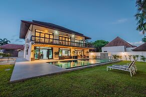 Eden Pool Villa in Rawai