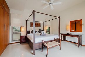 Ivory Pool Villa in Nai Harn