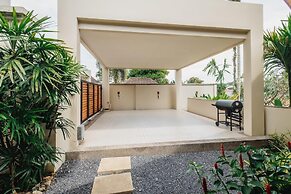 Ivory Pool Villa in Nai Harn