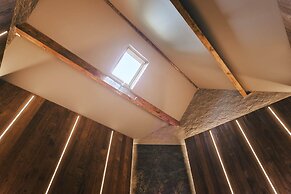 Richmond Place - Apartment in Private Mansion